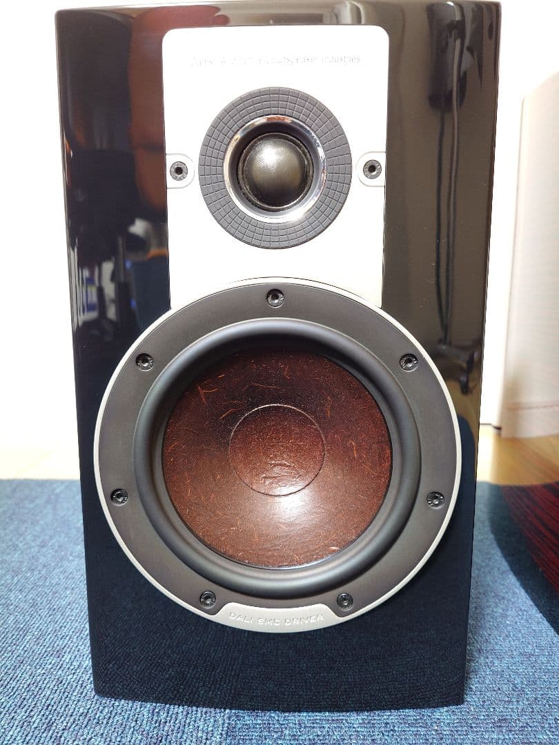 DALI EPICON2 ルビーマカッサル