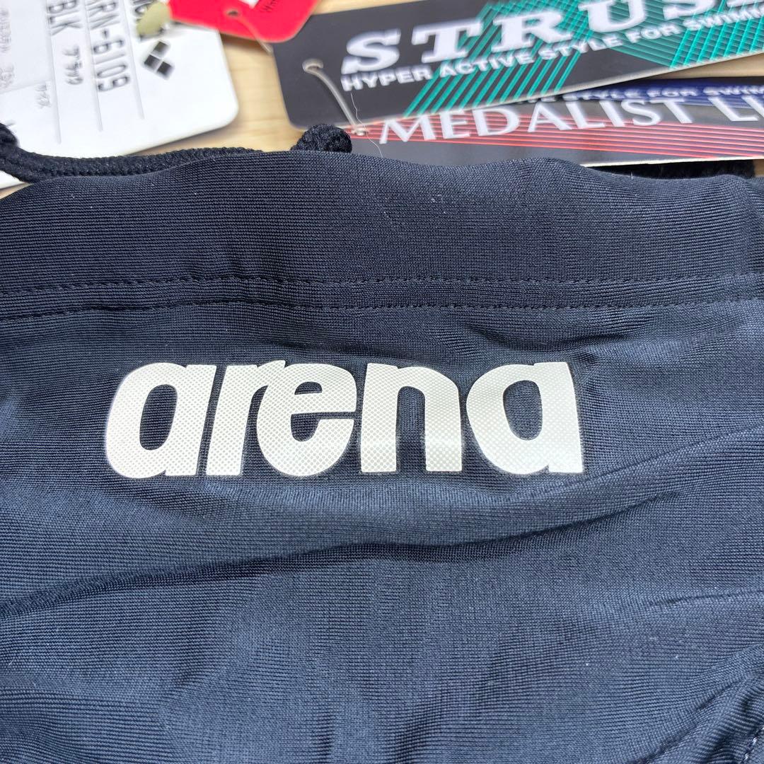 ぴ*ろ様 新品 arena 競泳水着 ARN-6109 RIMIC STRUSH
