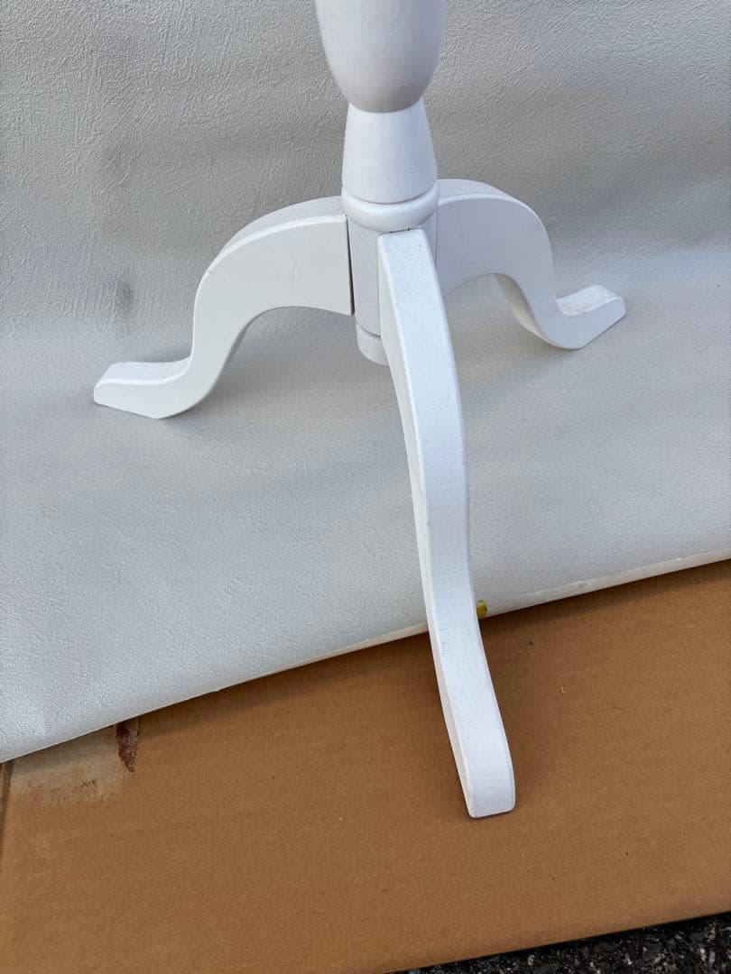 アンティーク なエレガントなトルソー　ボディー　マネキン女性用中型 ホワイト