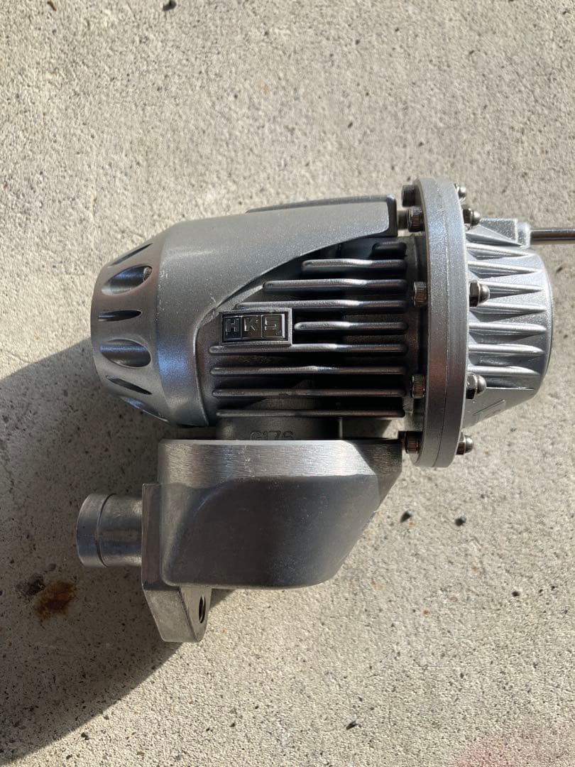 【しん】HKS ブローオフバルブ SQV4