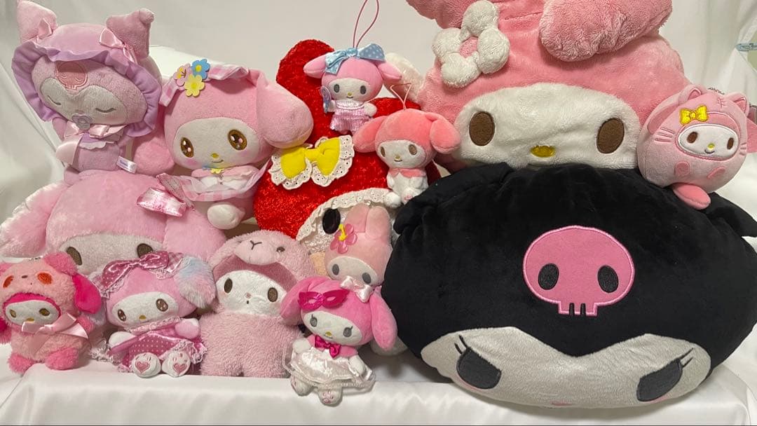 サンリオ　マイメロ　クロミ　ぬいぐるみまとめ売り
