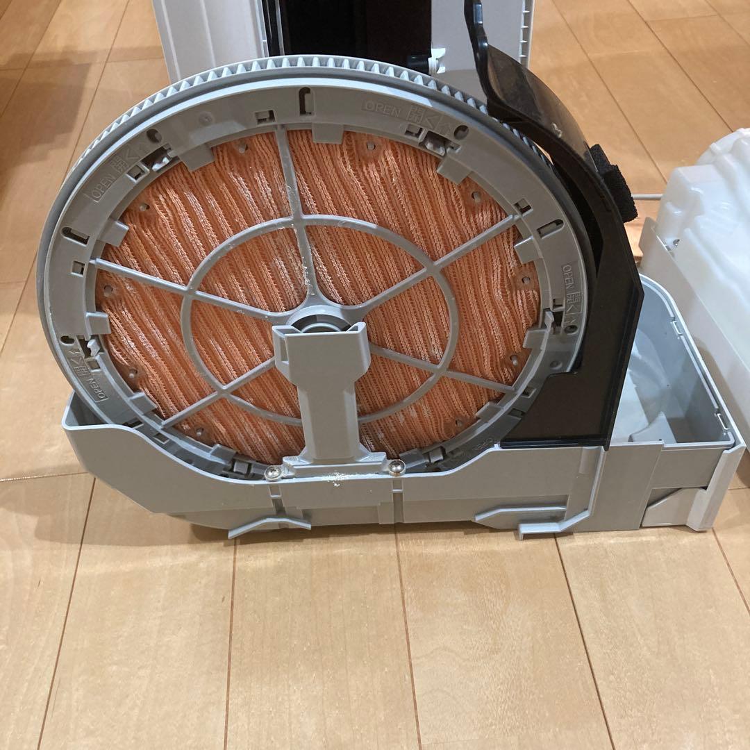 ダイキン　ストリーマ　加湿空気清浄機　MCK70UKS-W