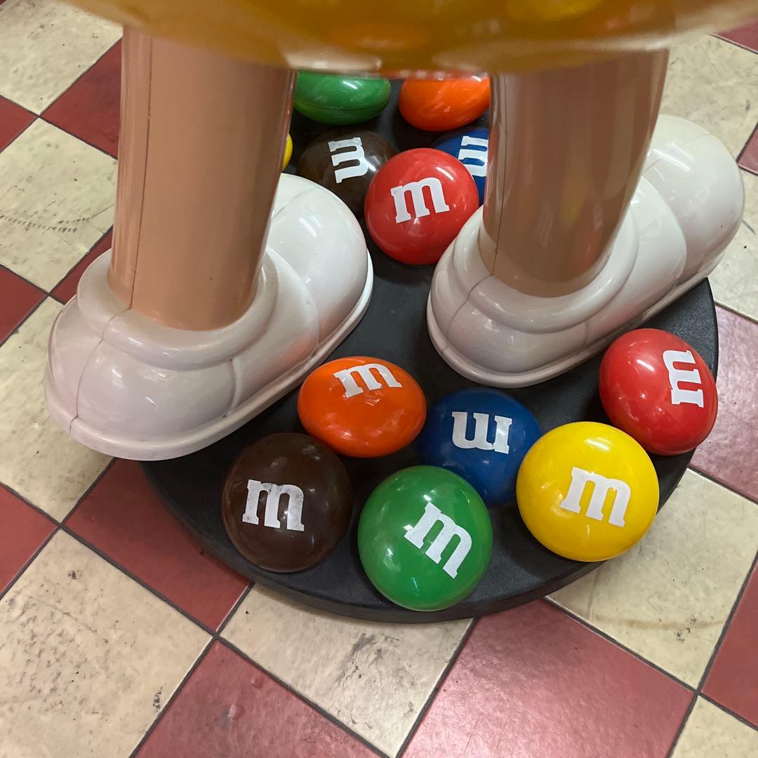 エムアンドエムズ　販促ディスプレイモデル