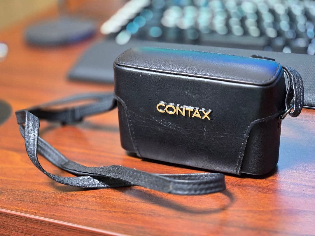 CONTAX T2 コンパクトフィルムカメラ チタンシルバー