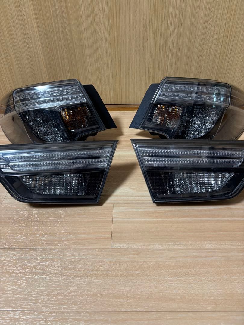 マークx grx130中期G'S純正テールランプ