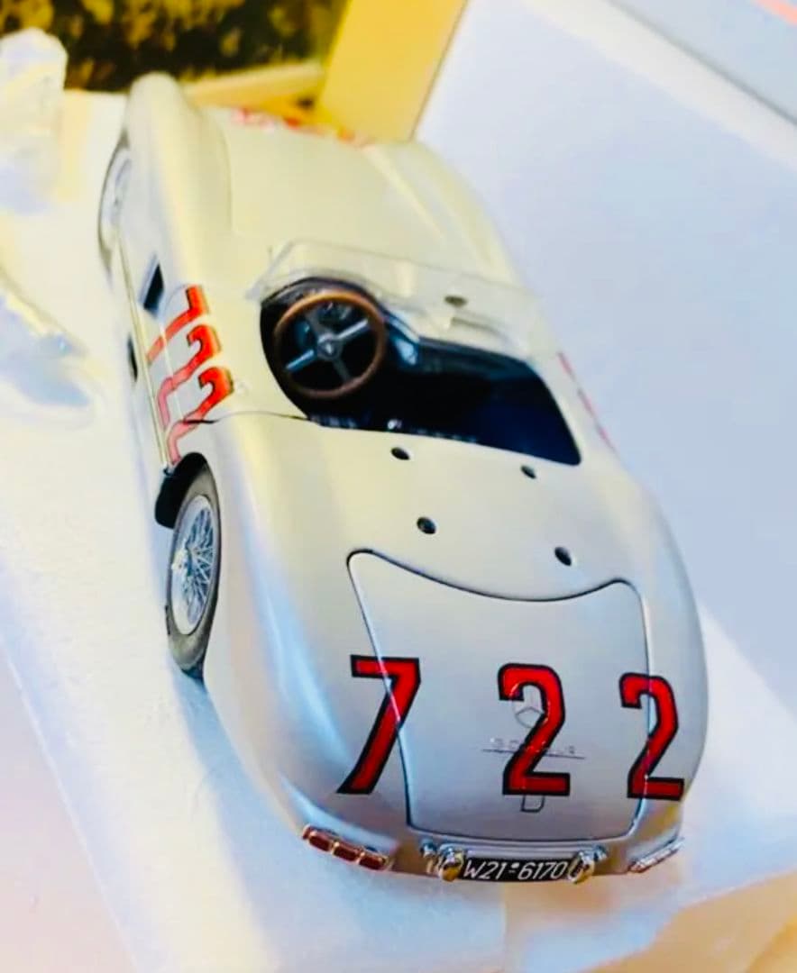 美品★貴重‼️ミニチャンプス 1/24❣️ベンツ300SLR ‼️❣️希少モデル