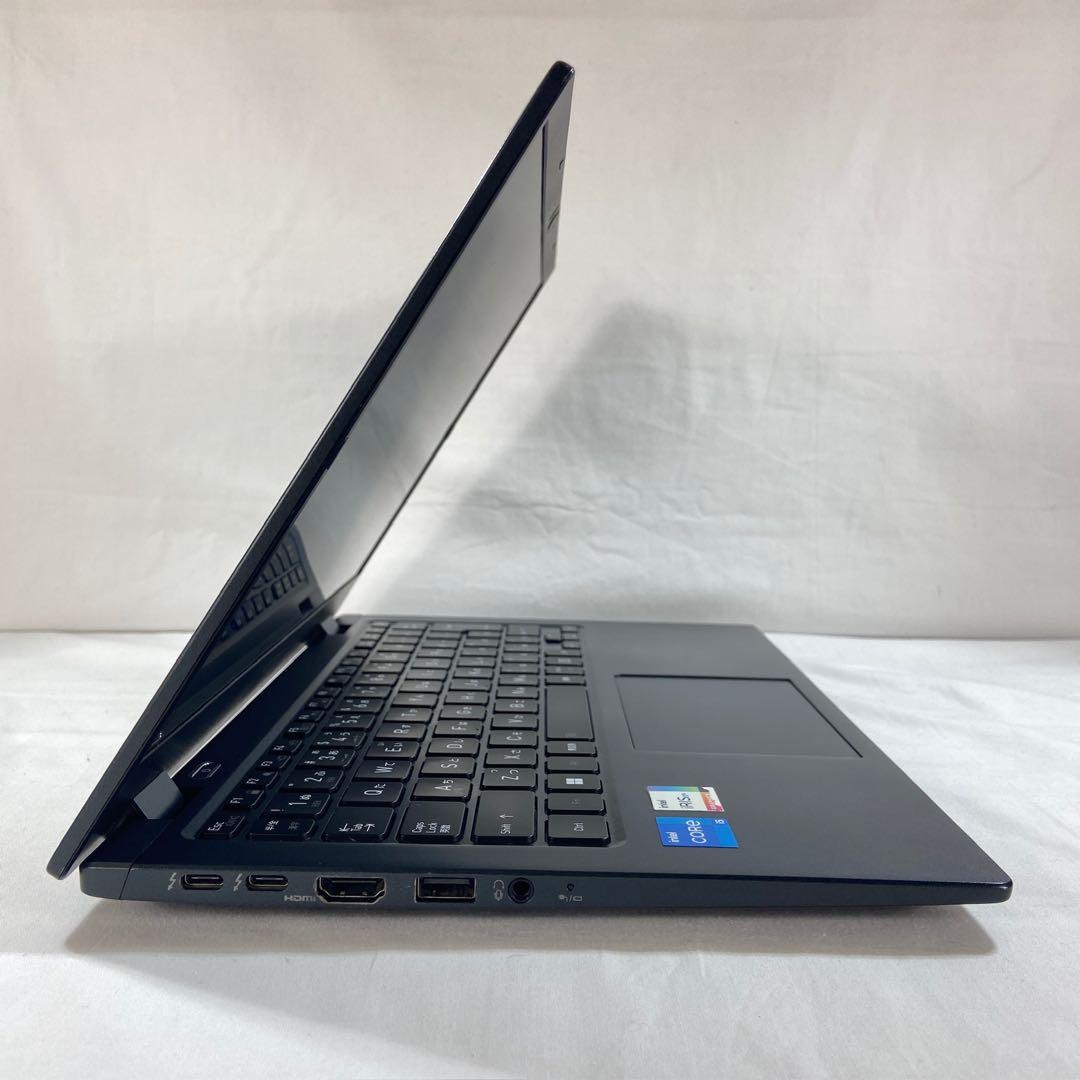 ★2022年製★ 超軽量モデル SSD512GB dynabook F19