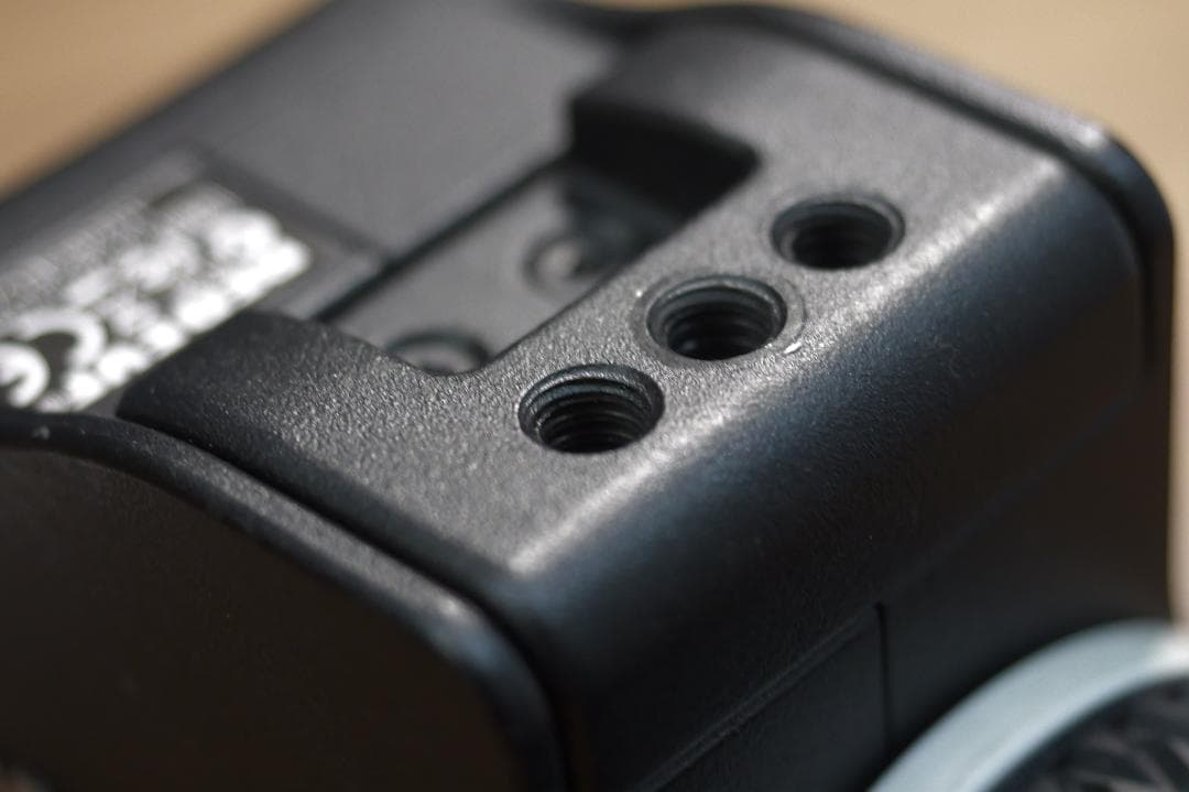 RED DSMC1 用ファインダー　BOMB EVF ケーブル付き