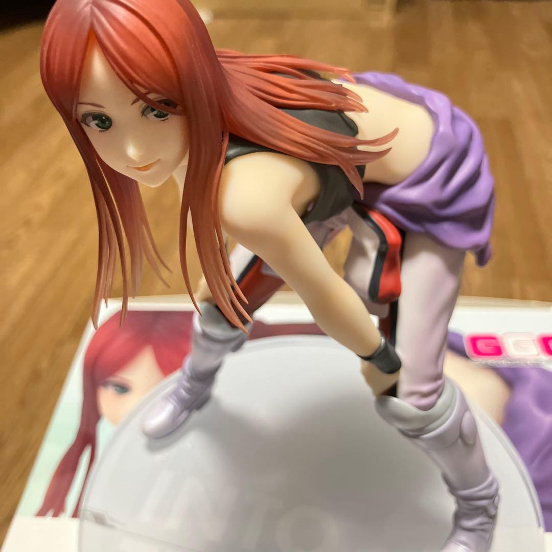 クリスチーナ・マッケンジーフィギュア