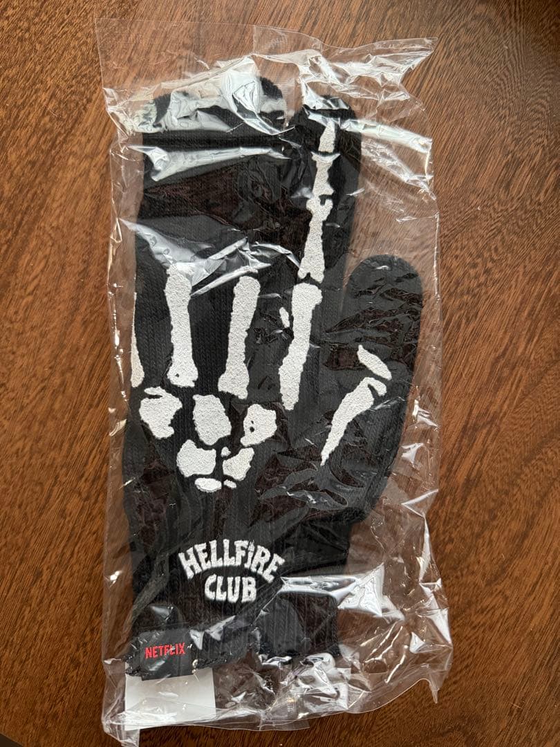ストレンジャーシングス HELLFIRE CLUB 手袋
