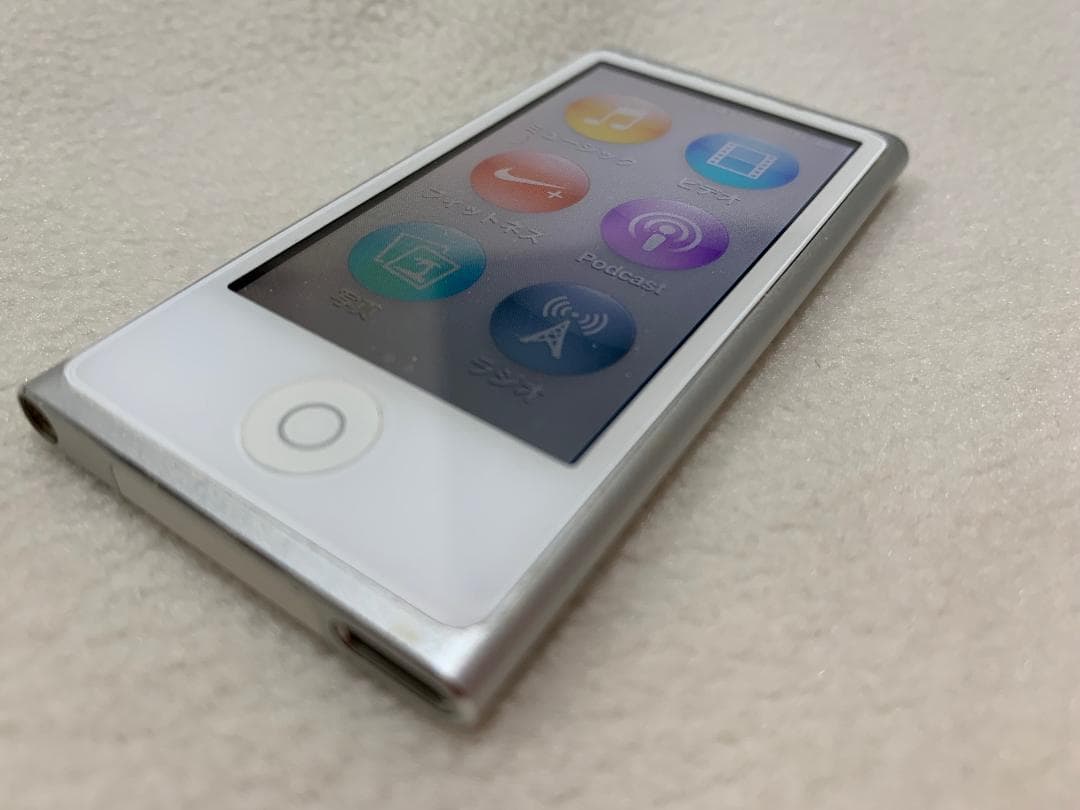 【美品】Apple iPod nano 第7世代 16GB シルバー