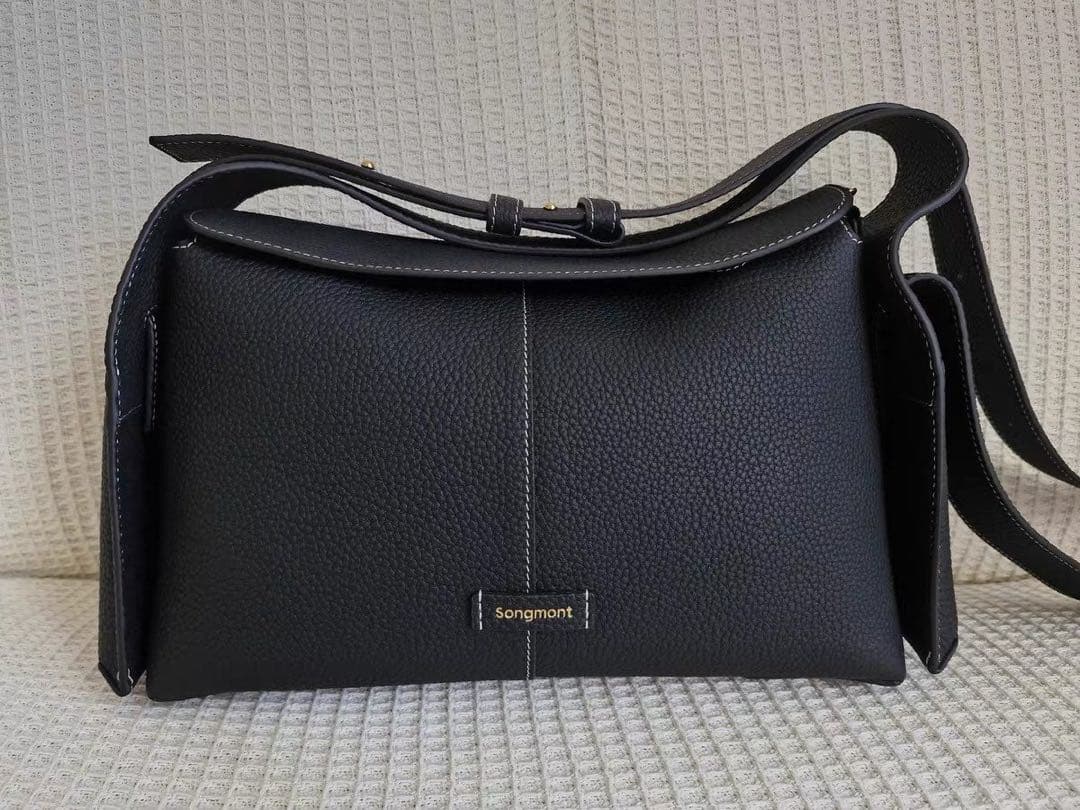 Songmont ブラック ショルダーバッグ