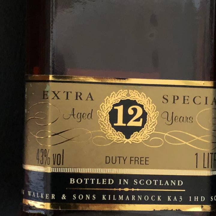 稀少ジョニーウォーカー４３度黒ラベル１２年１０００cc箱付き