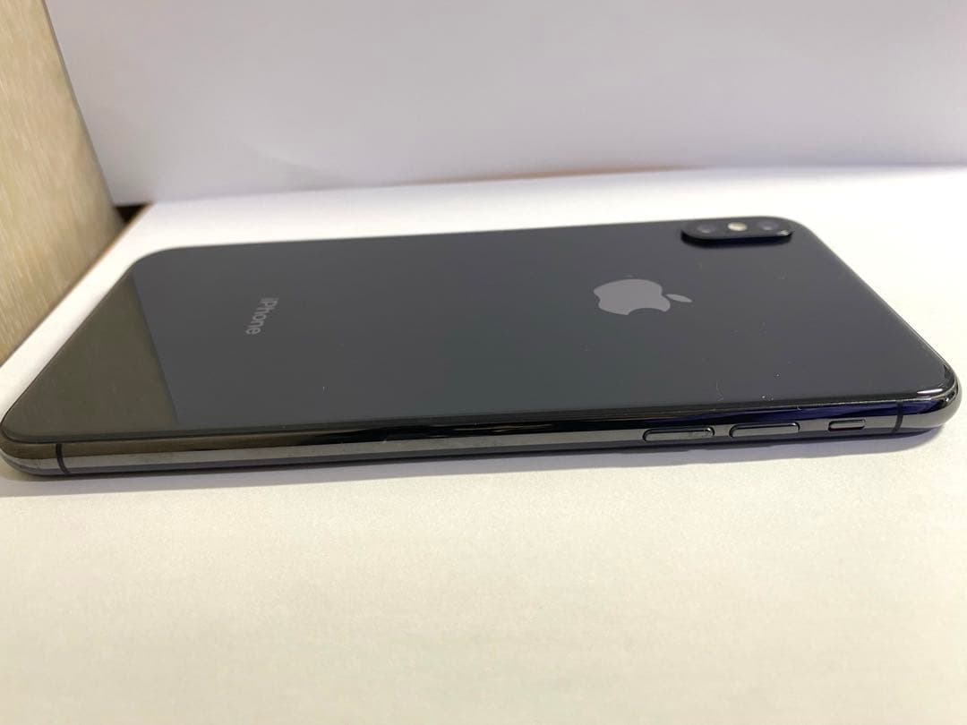 iPhone XS MAX 256GB SIMフリー