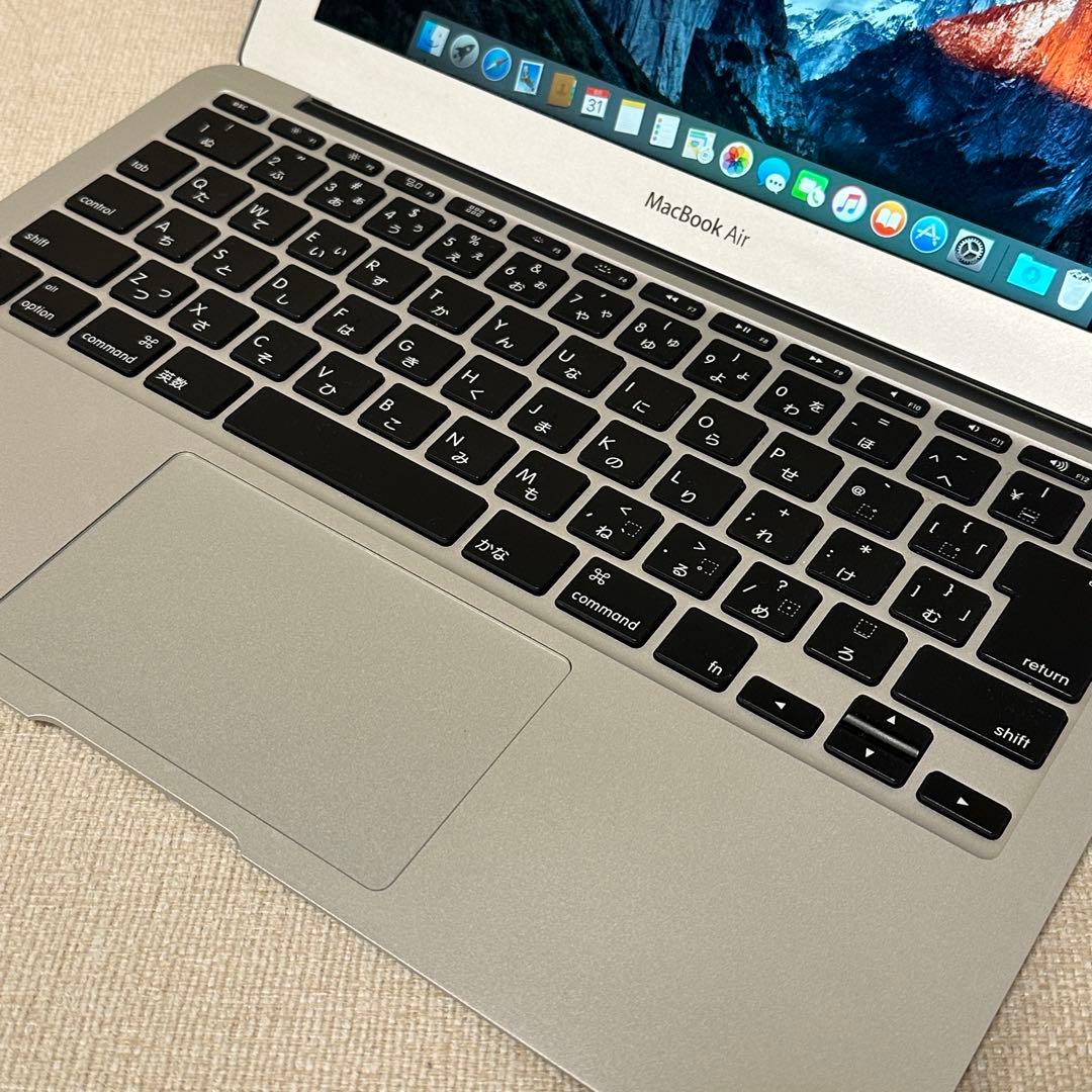 MacBook本体 MacBook Air (11-inch, Early 2014) 128GB