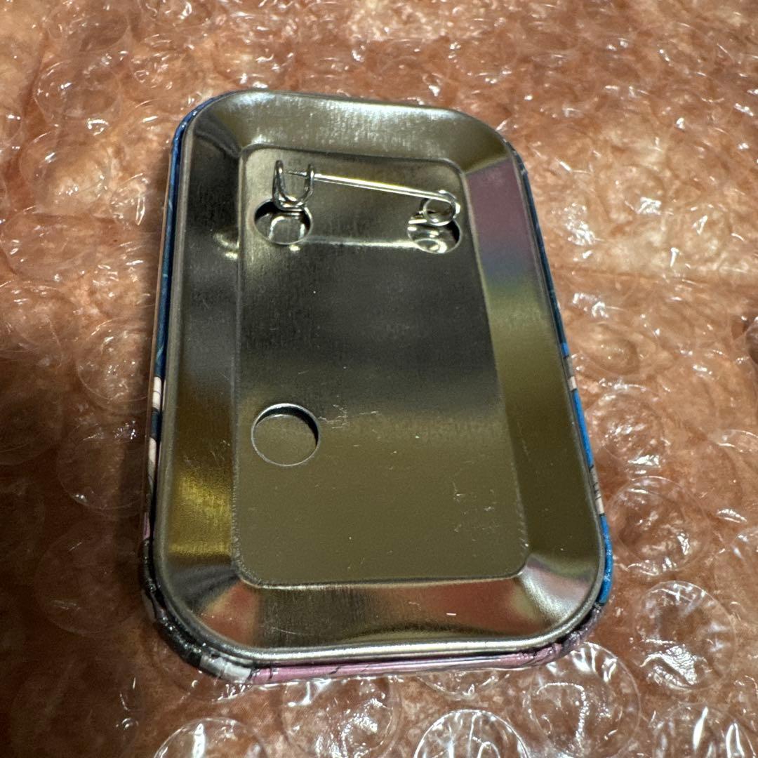 【3点】　ダンガンロンパ　入間美兎　スクエア缶バッジ