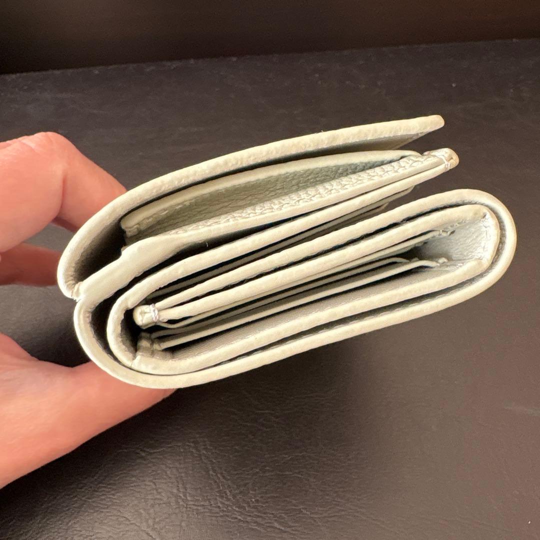 ロエベ　トライフォールドウォレット　ライトセラドン　三つ折り財布　loewe