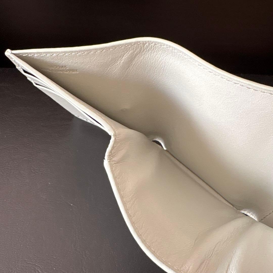 ロエベ　トライフォールドウォレット　ライトセラドン　三つ折り財布　loewe