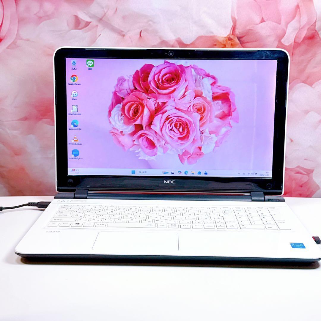 新品高速SSD✨windows11 カメラ付ノートパソコン オフィス 薄型 白