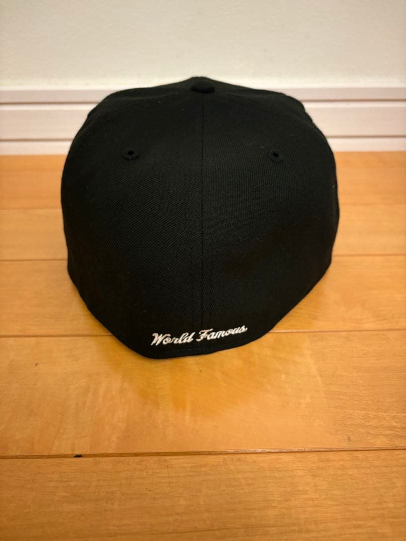 Supreme Box Logo New Era ブラックキャップ 7 5/8