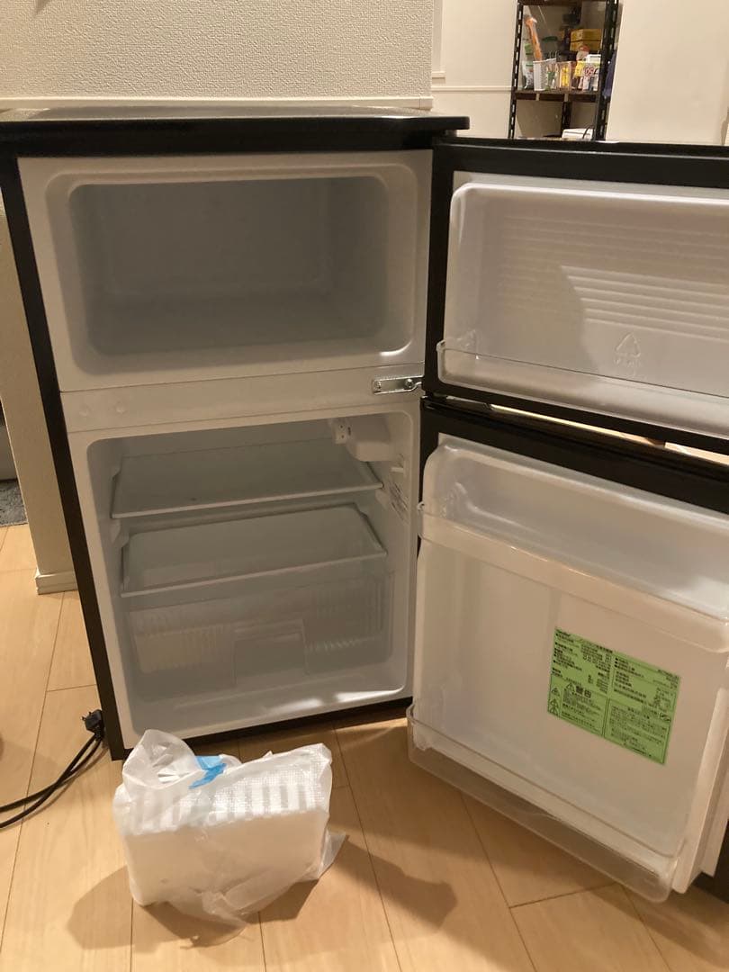 【値下げ】comfee 冷蔵庫 90L 2025年製　黒