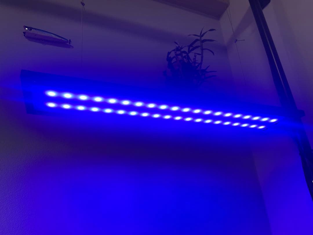 wRGB Slim 60 LEDライト　ハンギングキット付き　ほぼ未使用