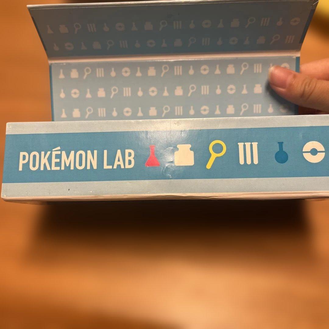 値下げ可！レア?ポケモンラボメガネケース