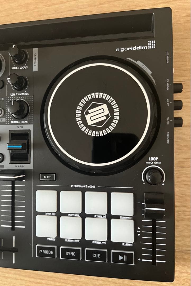 ④Reloop BUDDY DJコントローラー