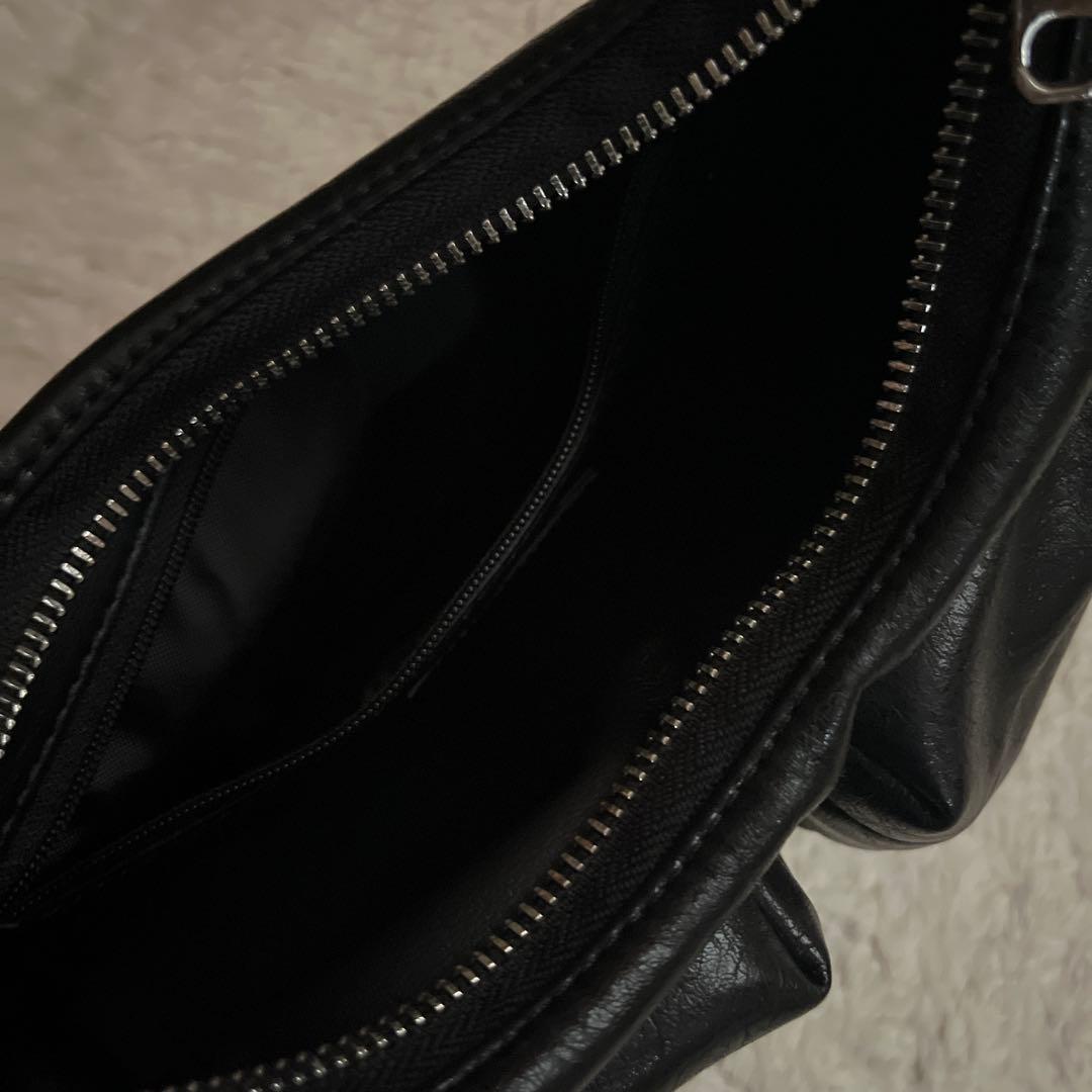 SAMO ONDOH ブラック ショルダーバッグ