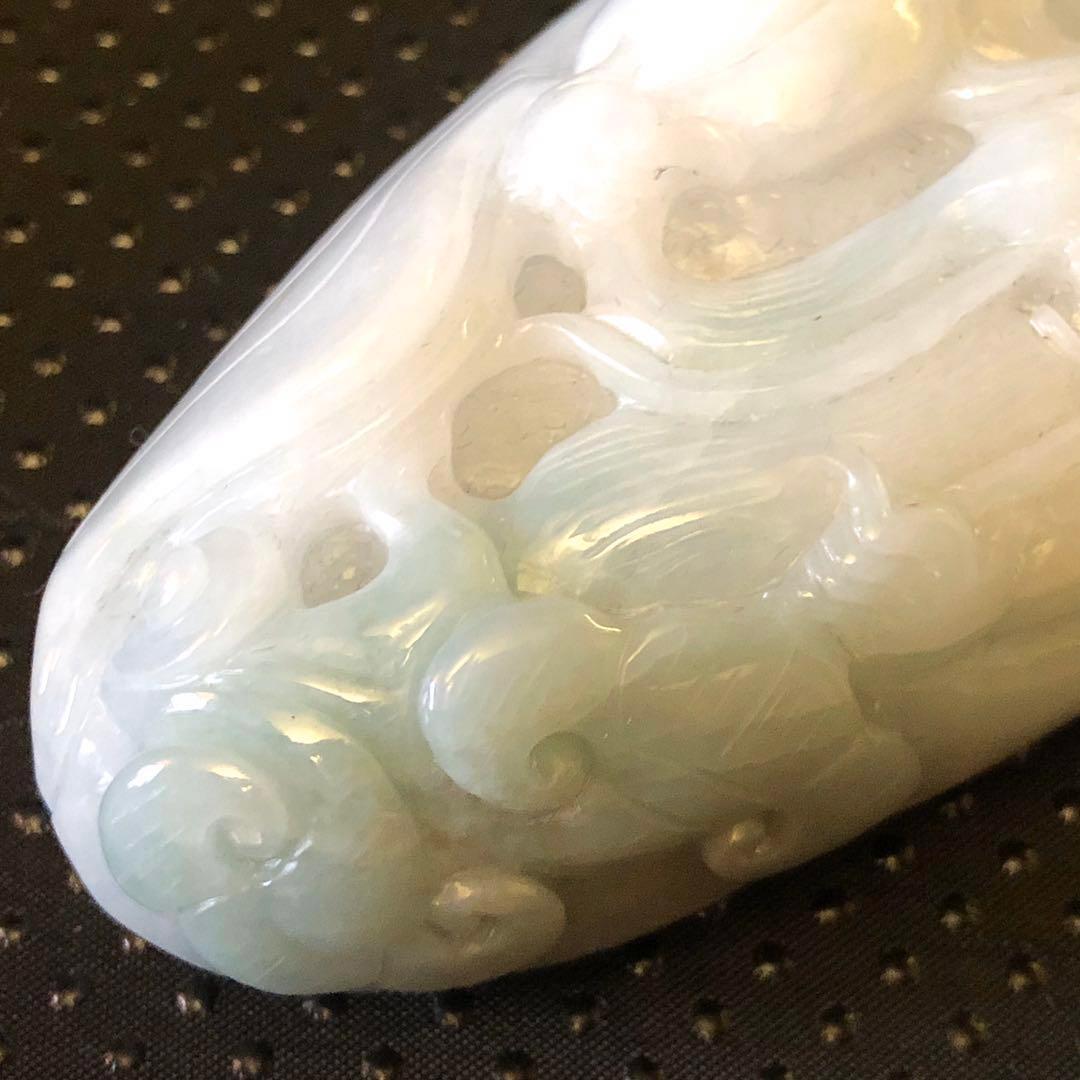 中国翡翠の手玩玉 高級品 (化粧箱付き)❣️