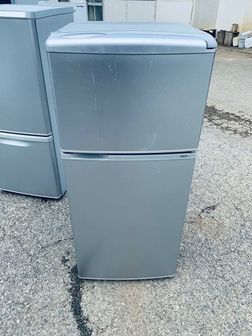 ♻️送料設置無料　AQUA ノンフロン直冷式冷凍冷蔵庫 AQR-111F