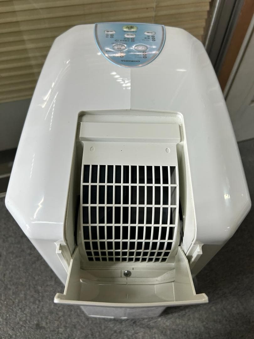 2019年製　コロナ：冷風・衣類乾燥除湿機(スカイブルー)/CDM-1019