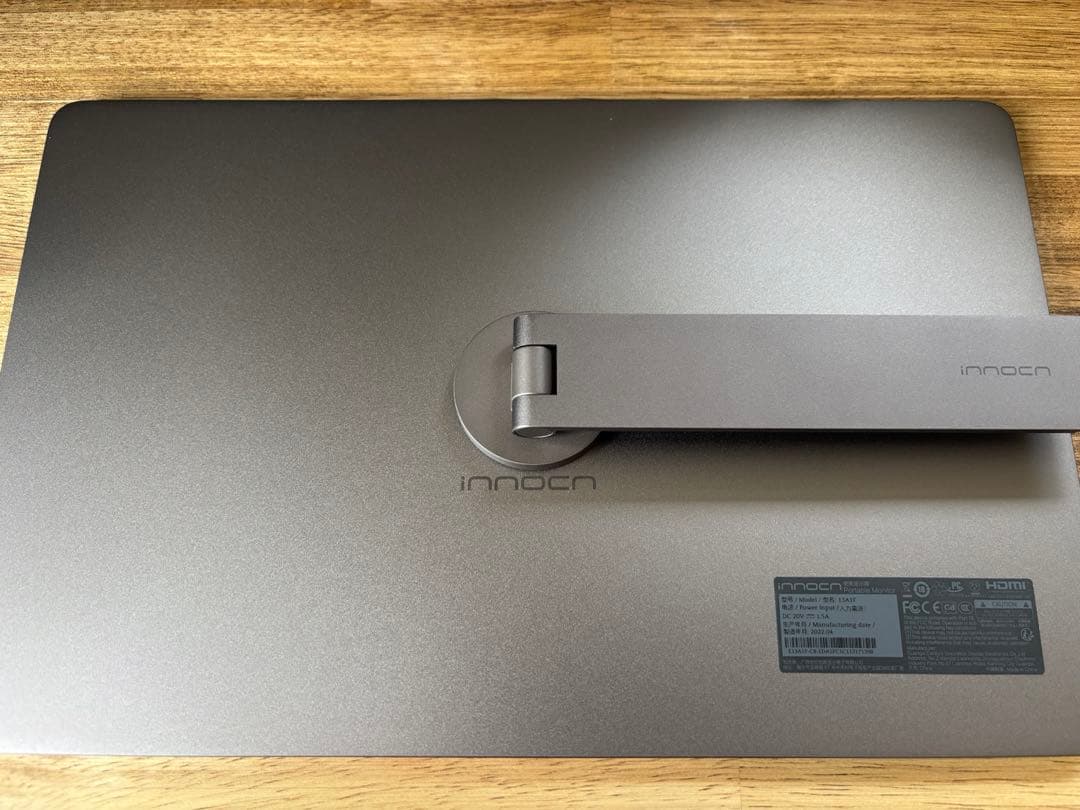 INNOCN 13.3 インチ OLED ポータブル モニター 13A1F