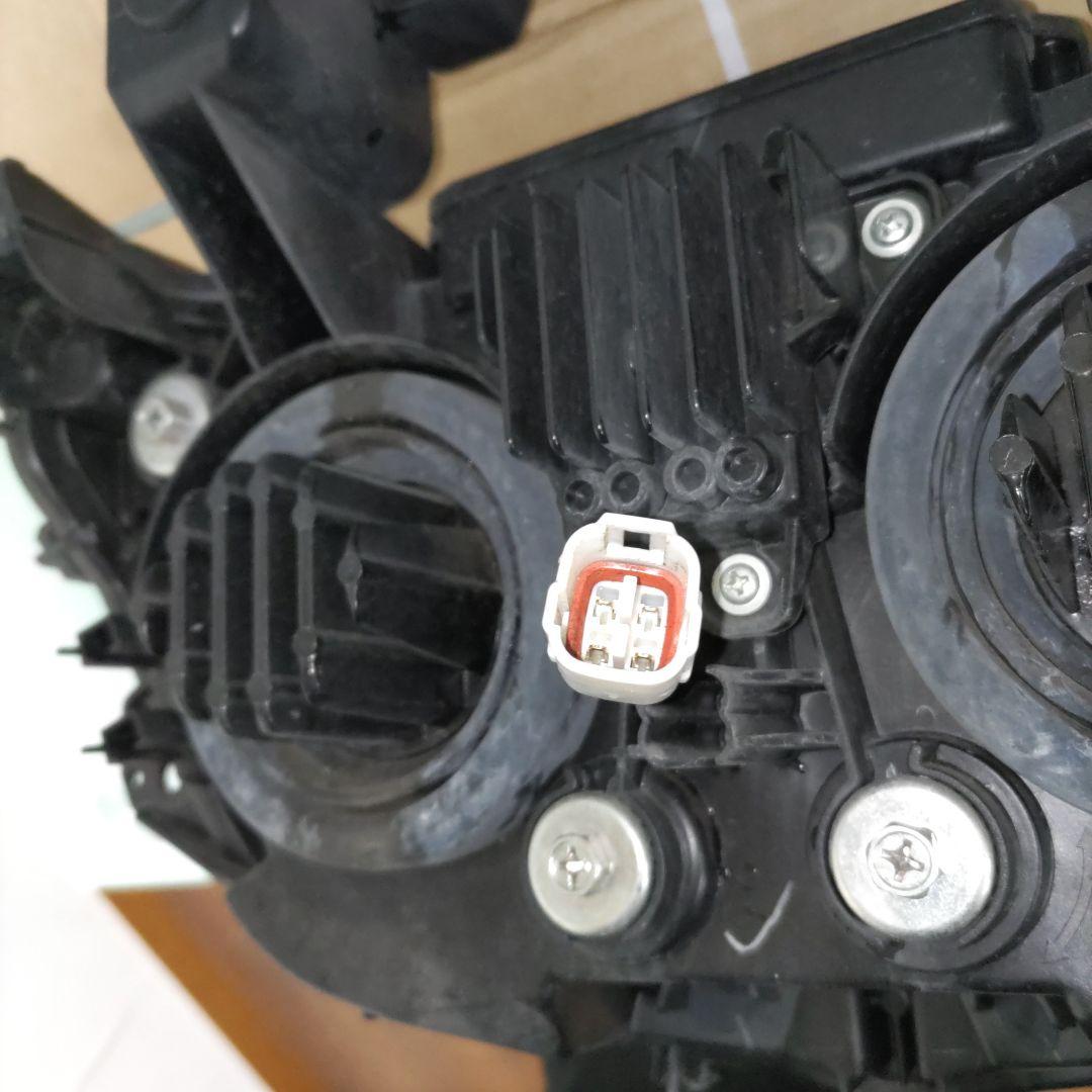 ヤマハ　マジェスティS　SG52J後期型 純正LEDヘッドライト　点灯確認OK