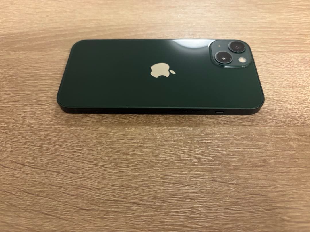 iPhone 13 グリーン　128 GB SIMフリー