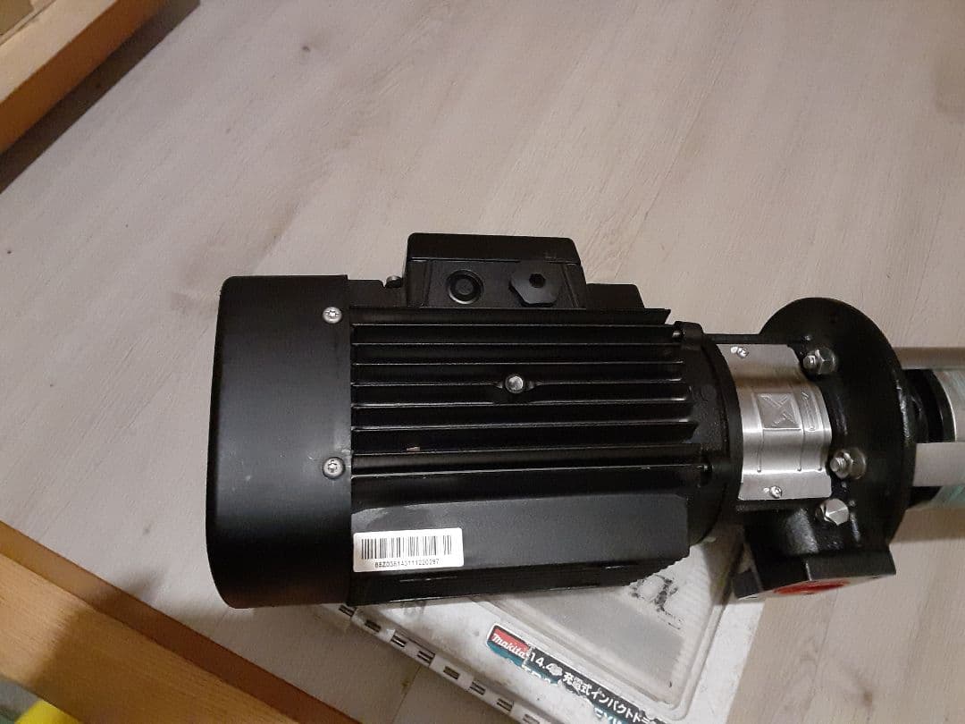 GRUNDFOS 8302型水中ポンプ