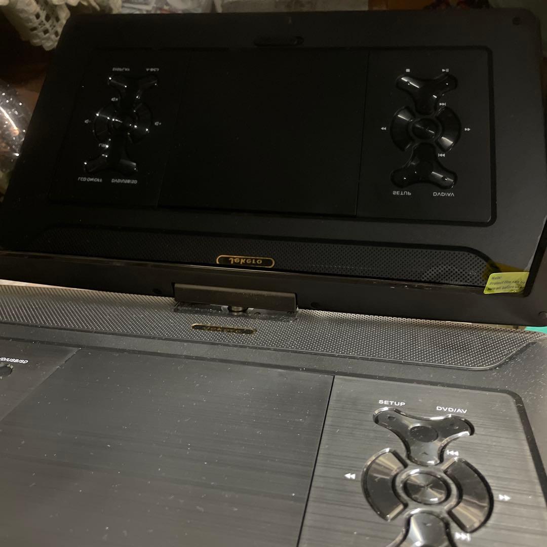 ポータブルDVDプレーヤー 16.9型 液晶14.1インチ超大画面