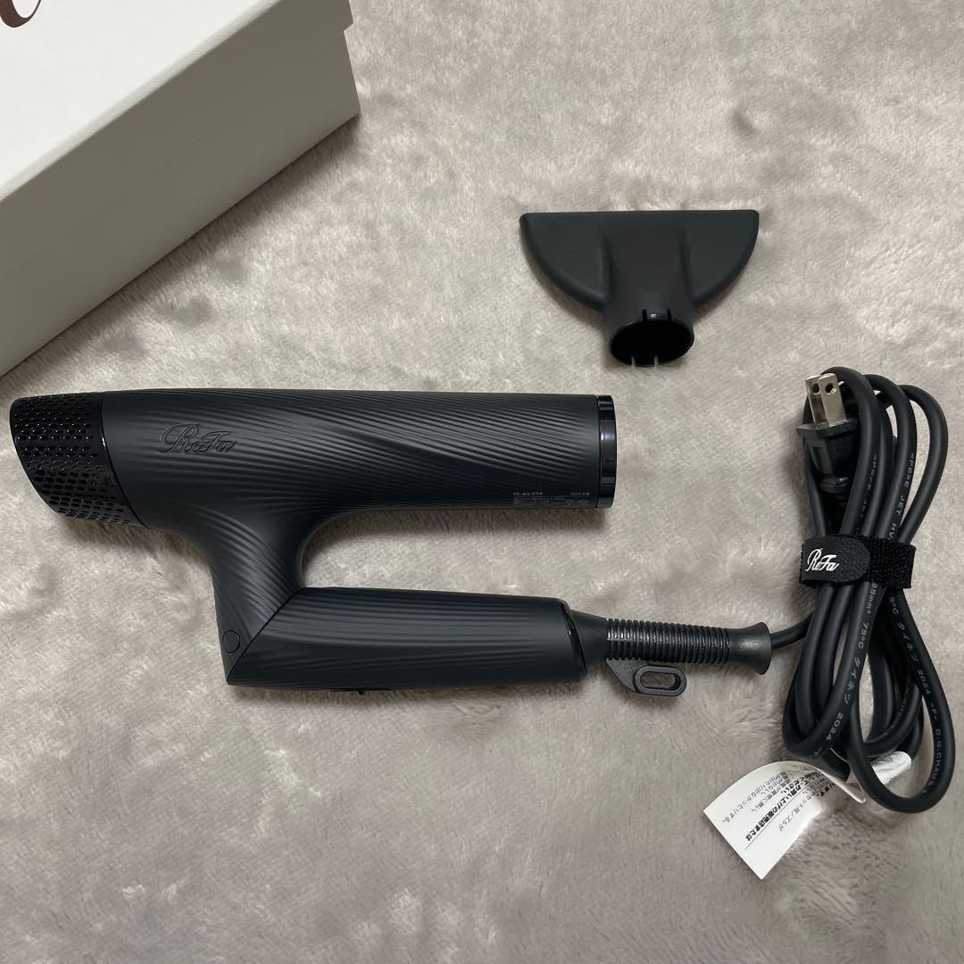 【美品】リファビューテック　ドライヤースマート　ブラック