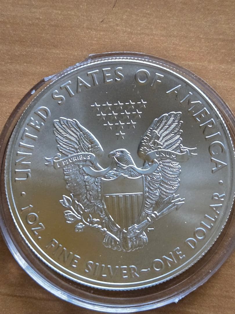 アメリカ　イーグル 銀貨　１オンス 2021年　1ドル