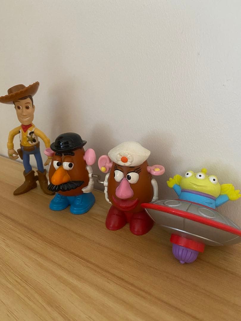 トイ・ストーリー フィギュア、アクションバンク