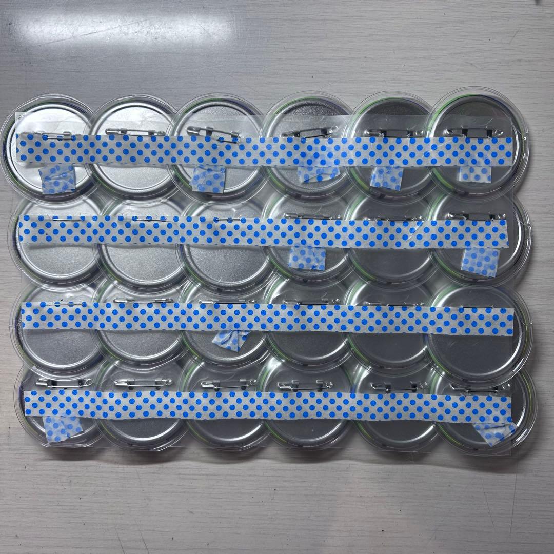 伊波ライ 痛バ 缶バ