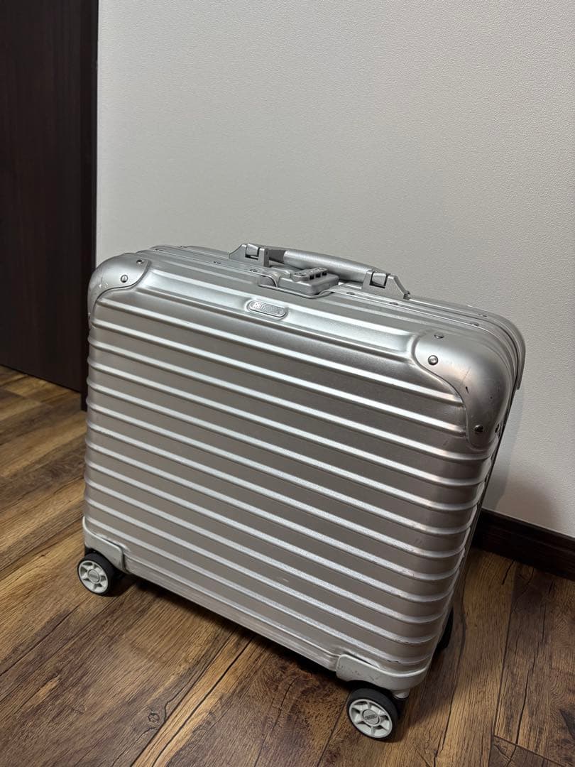 成約済(正規品)RIMOWA リモワ トパーズ ビジネストロリ アルミニウム