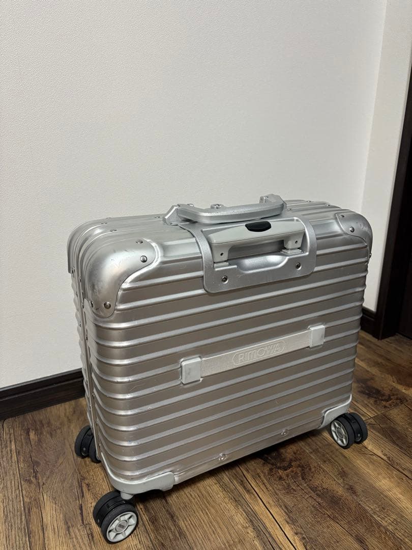 成約済(正規品)RIMOWA リモワ トパーズ ビジネストロリ アルミニウム