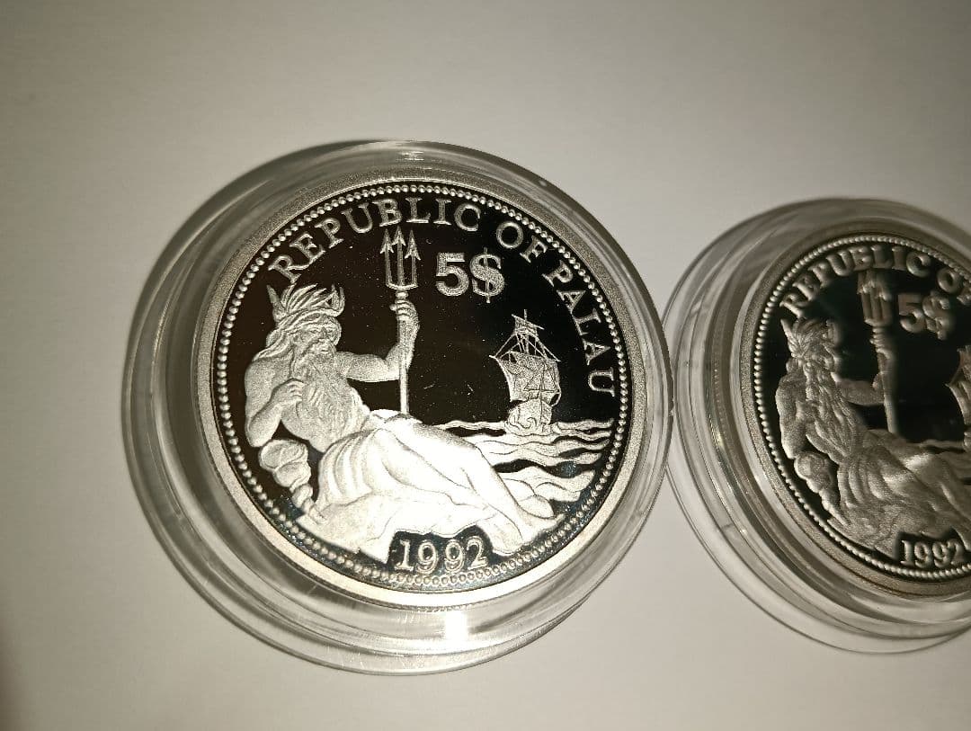 パラオ共和国発行カラー銀貨（Marine ifu Protectionシリーズ）