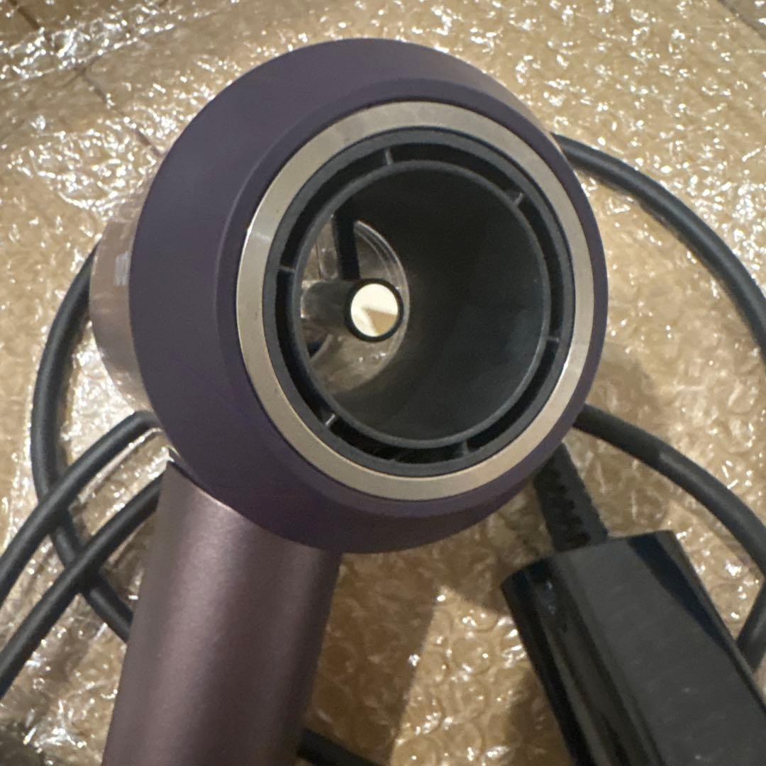 ダイソンドライヤー　パープル