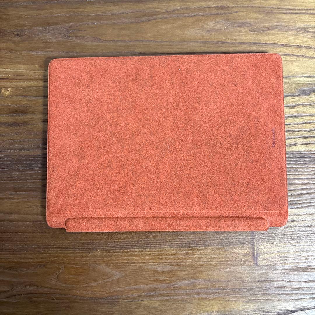 Microsoft Surface pro9 本体、キーボード(故障)、ペン付