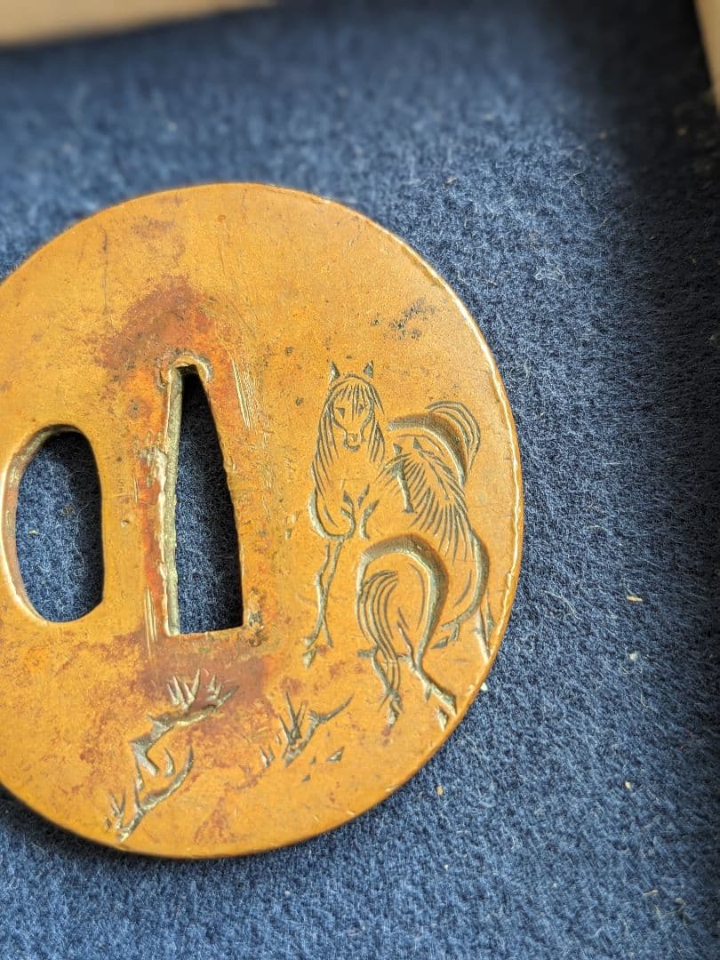 日本刀鍔　銅地　馬の絵！！　スゴイ！！！