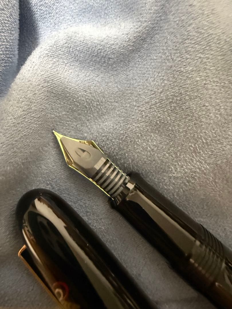 NAMIKI蒔絵万年筆、ユカリ薬玉