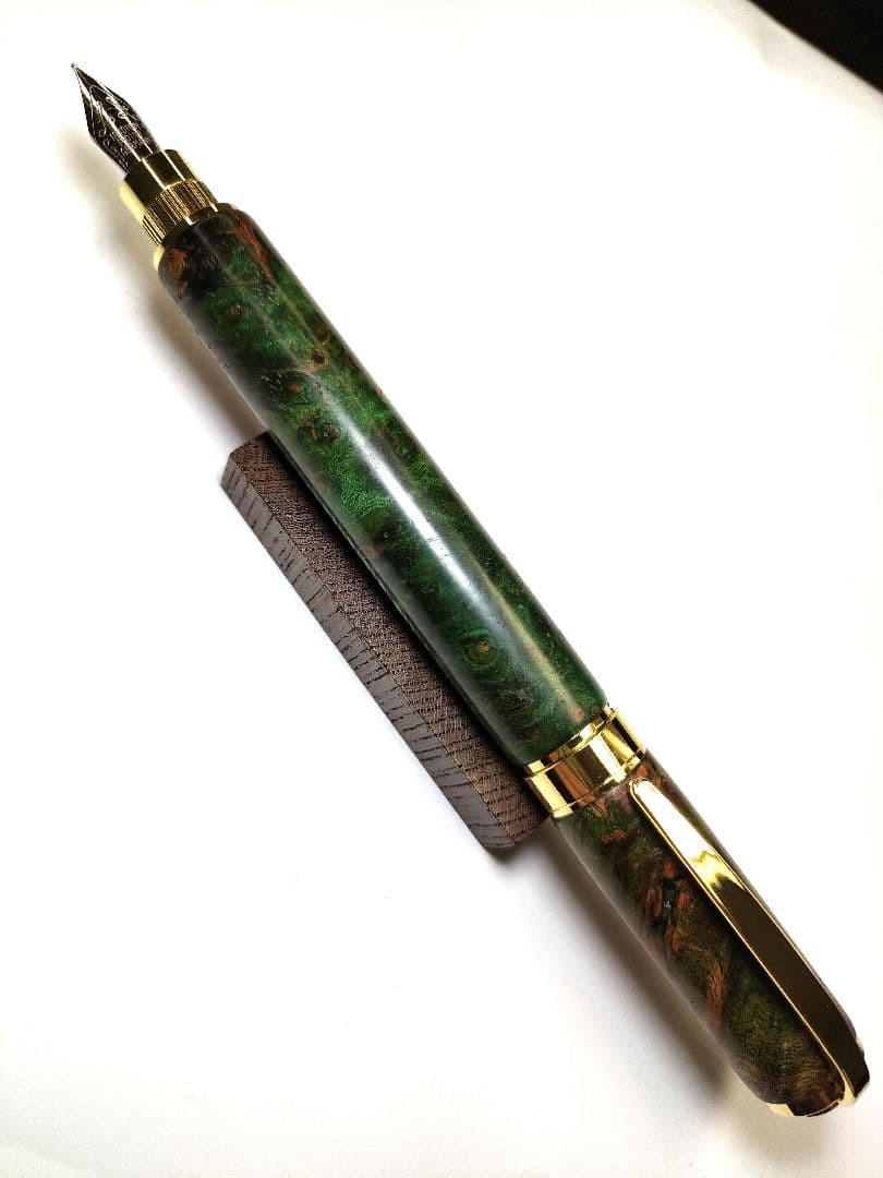 【メープルバール（スタビライズドウッド）】グラデュエイト万年筆