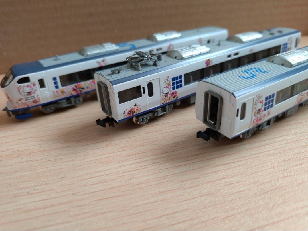 ハローキティはるか・Ori-Tsuru 6両